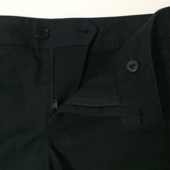 BANANA REPUBLIC Martin Fit Black Shorts | Size 6 - Picture 5 of 11